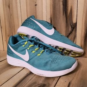 Nike Lunartempo 2 Women's 10 M 42 Lunarlon Running Shoes Sneakers Electric Green